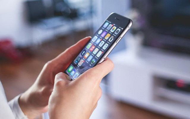 Học giỏi, nhưng cháu tôi vô cảm khi ông mình vào viện - Ảnh 1.