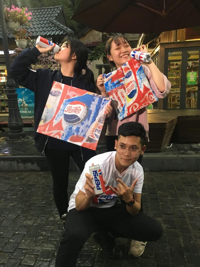 “Lật tung” cả Hà Nội vì hộp quà chất Pepsi - Ảnh 11.