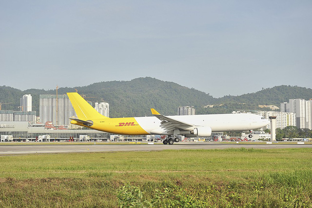 DHL Express ra mắt máy bay A330-300 phục vụ thị trường Châu Á - Ảnh 1.