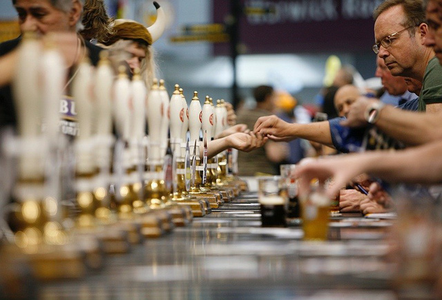 Cùng thưởng thức lễ hội bia đặc sắc vòng quanh thế giới - Ảnh 9.