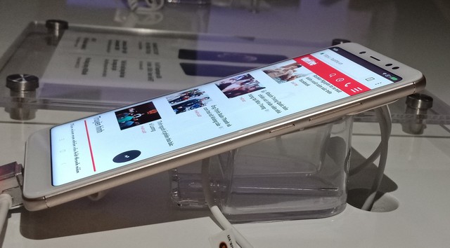 Xiaomi ra mắt quái kiệt chụp hình Redmi Note 5 - Ảnh 1.