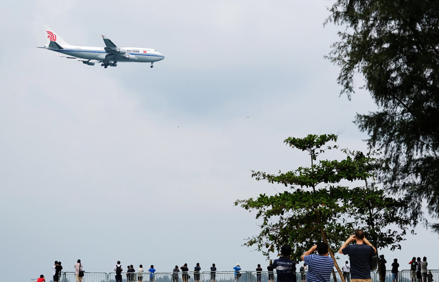 Ông Kim Jong Un đã đến Singapore, chuẩn bị hội đàm với ông Trump - Ảnh 1.