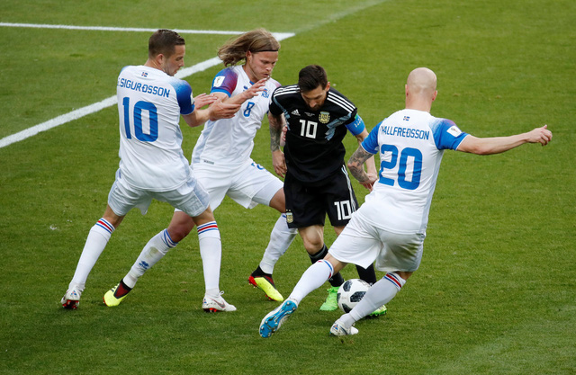 Argentina trả giá vì quá tin vào Messi - Ảnh 1.