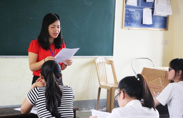 Quên chứng minh nhân dân, nhiều thí sinh phải làm giấy cam đoan - Ảnh 6.