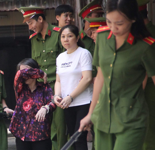 Bà trùm ma túy phẫu thuật mặt, trốn truy nã 12 năm... lãnh án - Ảnh 1.