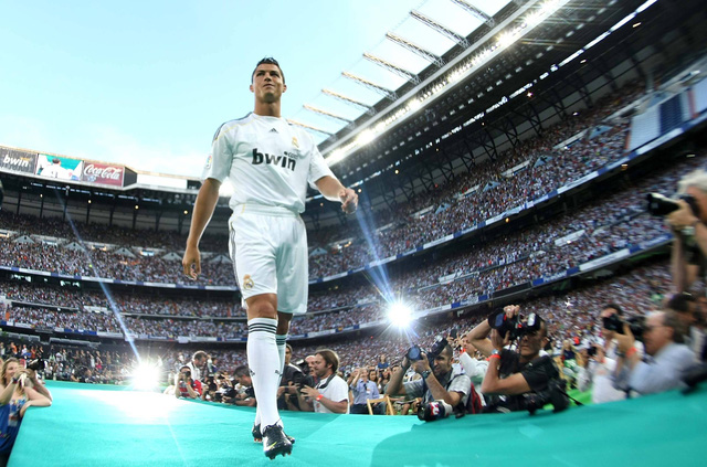 Tâm thư Cristiano Ronaldo ngày rời Real Madrid - Ảnh 1.