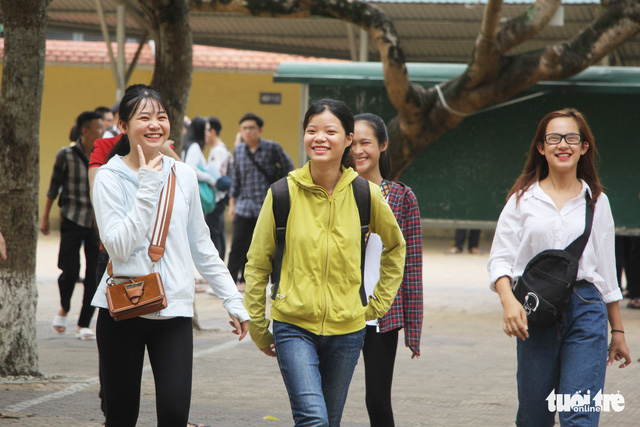 Lộ điểm thi THPT quốc gia, Nghệ An nói do sơ suất kỹ thuật - Ảnh 1.