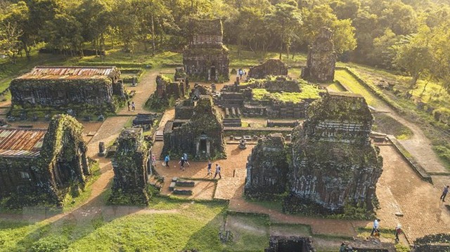 Tôn tạo nhiều tháp cổ trong quần thể di sản văn hóa Mỹ Sơn - Ảnh 1.