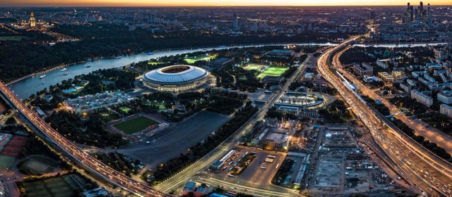 Ngắm sân vận động khổng lồ nơi diễn ra chung kết World Cup 2018 - Ảnh 7.
