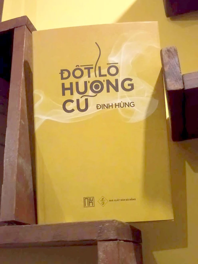 Đốt lò hương cũ của Đinh Hùng - Ảnh 1.
