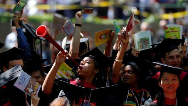 Mỹ: Tiêu chí sắc tộc có thể không được cân nhắc để được nhận vào đại học - Ảnh 1.