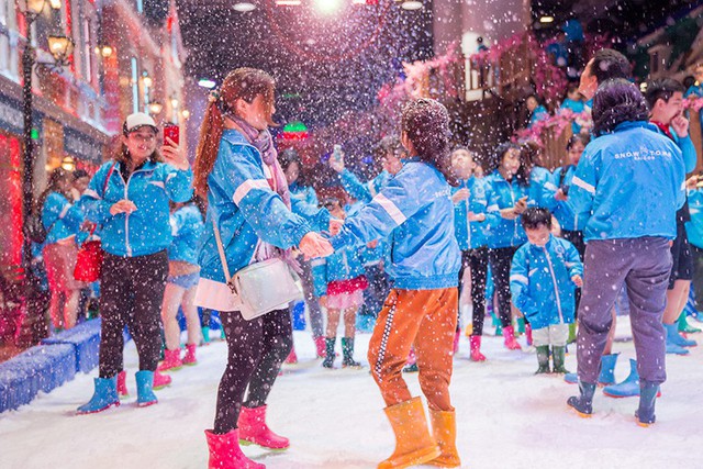 Khám phá vương quốc tuyết Snow Town săn chuyến du lịch Hàn - Ảnh 7.