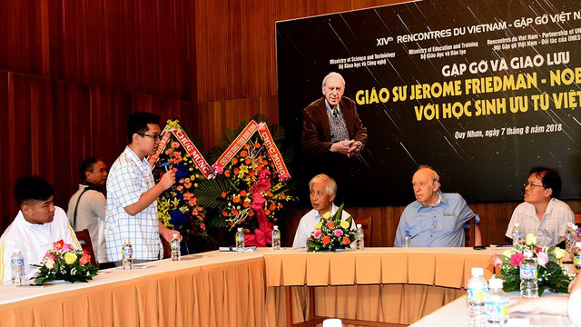 Giáo sư Friedman và câu chuyện truyền lửa đam mê khoa học - Ảnh 4.