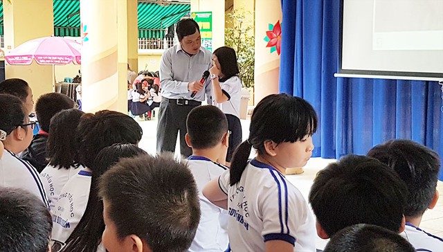 Con xin lỗi ba mẹ - Ảnh 1.
