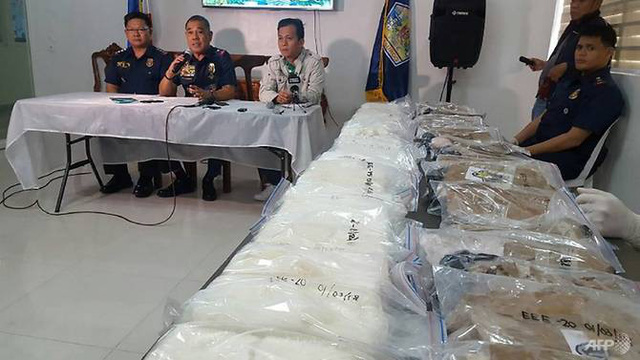 2,5 triệu USD ma túy vô chủ dạt vào bờ biển Philippines - Ảnh 1.