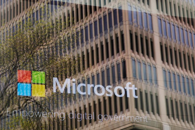 Microsoft thông báo đã làm ra máy dịch thuật tốt như người - Ảnh 1.