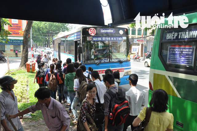 TP.HCM đạt hơn 300 triệu lượt khách đi xe buýt - Ảnh 1.