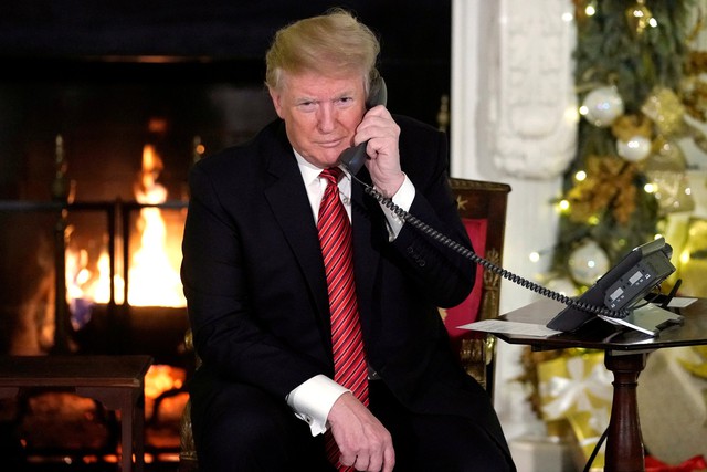 Ông Trump nài nỉ nghị sĩ Dân chủ bỏ phiếu mở cửa chính phủ - Ảnh 1. Ông Trump nài nỉ nghị sĩ Dân chủ bỏ phiếu mở cửa chính phủ - Ảnh 1.