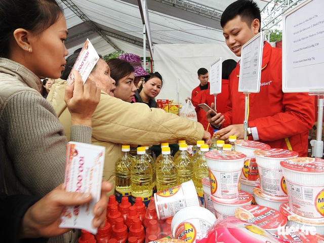 Rộn ràng Tết 0 đồng trong ngày hội “Xuân yêu thương” - Ảnh 3. Rộn ràng Tết 0 đồng trong ngày hội “Xuân yêu thương” - Ảnh 3.