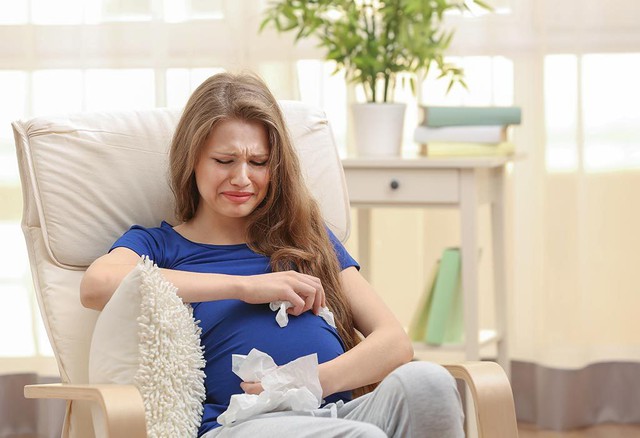 Khắc phục hiện tượng khó thở, tim đập nhanh khi mang thai - Ảnh 1.