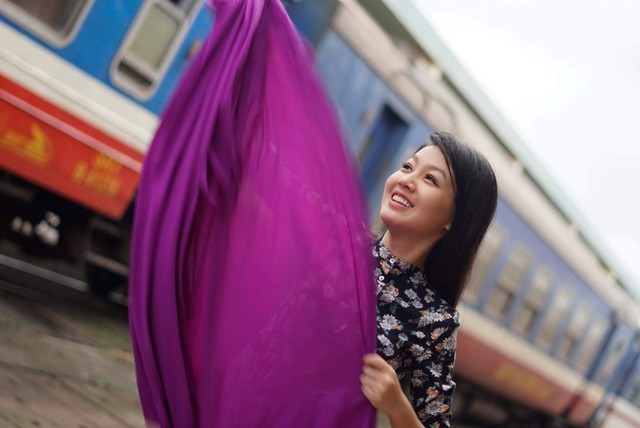 Phí Thùy Linh: Áo dài trọn vẹn một tiếng thương - Ảnh 2.