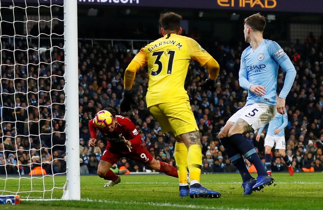 Aguero và Sane ‘nổ súng’, M.C chấm dứt mạch bất bại của Liverpool - Ảnh 2. Aguero và Sane ‘nổ súng’, M.C chấm dứt mạch bất bại của Liverpool - Ảnh 2.