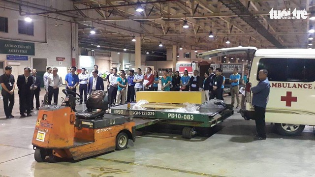 Máy bay chở thi thể ba du khách vụ đánh bom ở Ai Cập về đến TP.HCM - Ảnh 5. Máy bay chở thi thể ba du khách vụ đánh bom ở Ai Cập về đến TP.HCM - Ảnh 5.
