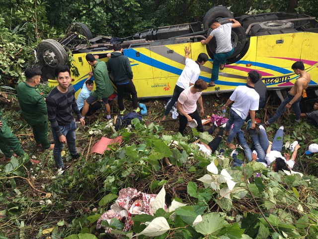 Bộ trưởng Nguyễn Văn Thể: Phải xóa điểm đen tai nạn đèo Hải Vân - Ảnh 2. Bộ trưởng Nguyễn Văn Thể: Phải xóa điểm đen tai nạn đèo Hải Vân - Ảnh 2.