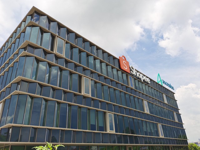Khám phá trụ sở làm việc mới toanh của hàng nghìn nhân viên của Shopee - Ảnh 1.