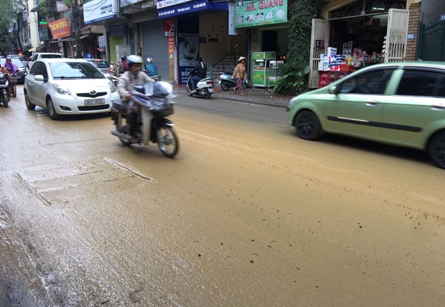 Người dân trực tiếp đánh giá, xếp hạng môi trường các tỉnh, thành phố - Ảnh 1.