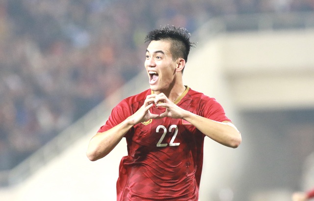 Đàn anh xin chào đàn em - Ảnh 2.