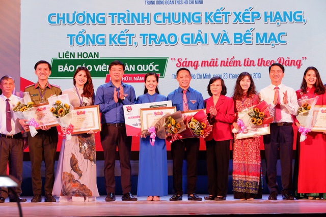 Tỉnh táo để like đúng và share chuẩn - Ảnh 1.