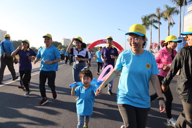 Hơn 1,5 tỉ đồng ủng hộ bệnh nhi ung thư tại Ngày hội Hoa hướng dương 2019 - Ảnh 11.