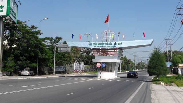 Cần Thơ: Thưởng Tết cao nhất 120 triệu đồng, thấp nhất trong 4 năm - Ảnh 1.