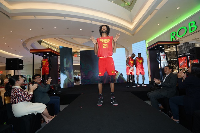 Saigon Heat ‘tậu” ngôi sao 2,16m nhằm chinh phục ABL - Ảnh 2.