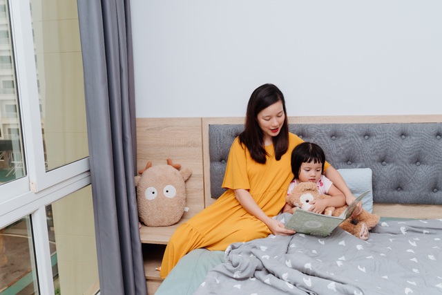 MC Minh Trang chia sẻ cách vượt qua chuỗi ngày chăm con ốm sốt - Ảnh 3.