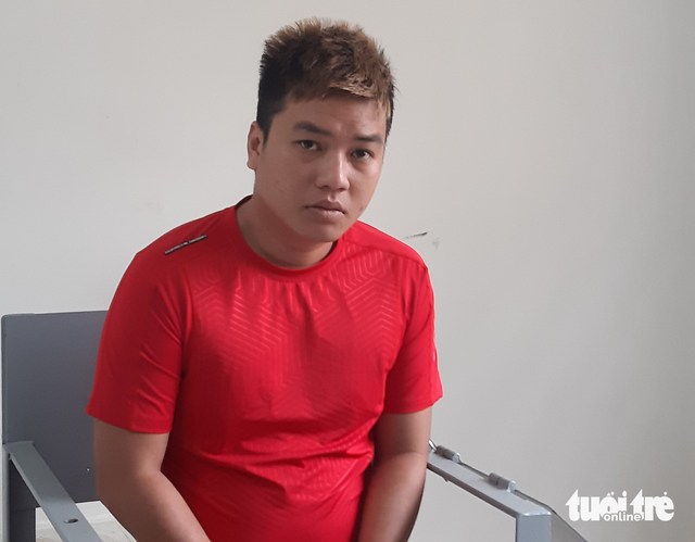 Bắt nhóm thanh niên giữ người rồi đánh tàn bạo đến gãy tay, chân - Ảnh 2.