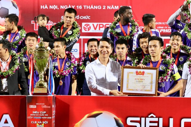 Tung đội hình 2, Hà Nội vẫn dễ dàng đá bại Bình Dương ở Siêu cúp quốc gia 2018 - Ảnh 2. Tung đội hình 2, Hà Nội vẫn dễ dàng đá bại Bình Dương ở Siêu cúp quốc gia 2018 - Ảnh 2.