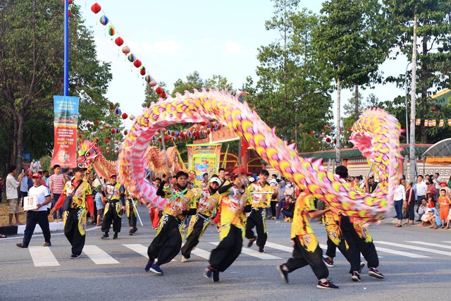 Sẽ có hàng vạn du khách dự lễ hội Chùa Bà ở Bình Dương - Ảnh 13. Sẽ có hàng vạn du khách dự lễ hội Chùa Bà ở Bình Dương - Ảnh 13.
