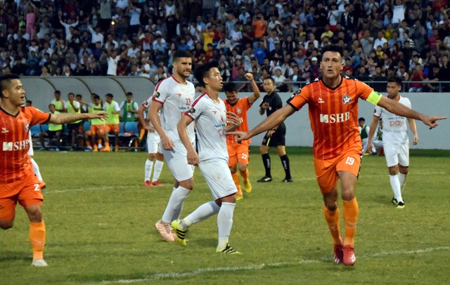 Vòng 1 V-League 2019: Khởi đầu ấn tượng - Ảnh 1.