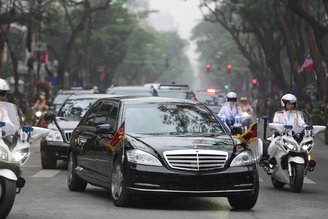 Lãnh đạo Mỹ - Triều bắt đầu cuộc gặp thứ 2 ở khách sạn Metropole - Ảnh 1. Lãnh đạo Mỹ - Triều bắt đầu cuộc gặp thứ 2 ở khách sạn Metropole - Ảnh 1.