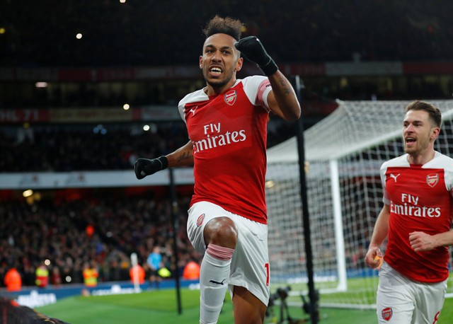 Thua Arsenal, M.U bị đá văng khỏi top 4 - Ảnh 3. Thua Arsenal, M.U bị đá văng khỏi top 4 - Ảnh 3.
