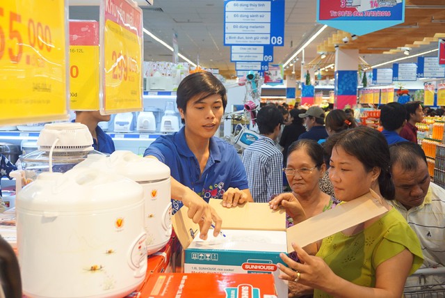 he thong sieu thi coopmart từ lâu đã thành nơi mua sắm tin cậy của người tiêu dùng việt