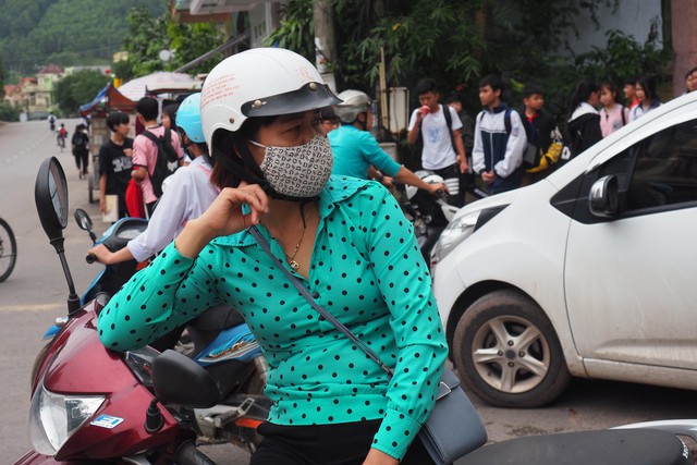 Vụ học sinh Quảng Ninh nghỉ học: Tại sao phụ huynh phản đối? - Ảnh 2. Vụ học sinh Quảng Ninh nghỉ học: Tại sao phụ huynh phản đối? - Ảnh 2.