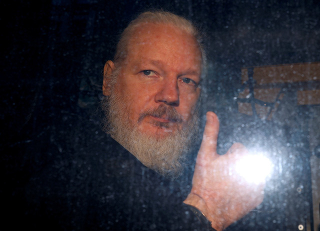 Nhiều nghị sĩ Anh yêu cầu cho Thụy Điển ưu tiên dẫn độ ông trùm WikiLeaks - Ảnh 1.