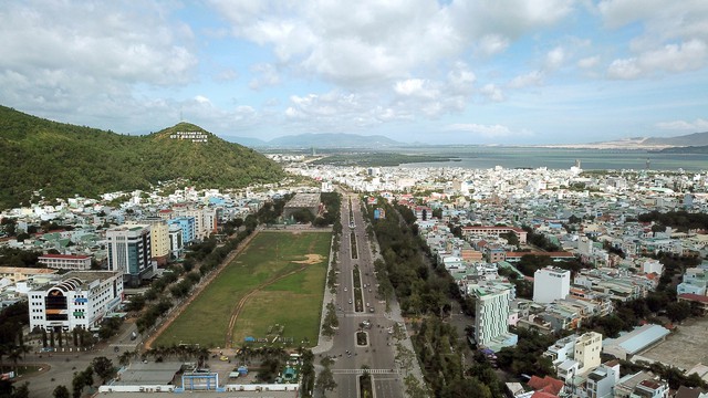 Xây dựng Quy Nhơn thành trung tâm kinh tế biển quốc gia - Ảnh 2.