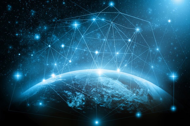 SpaceX phóng 60 vệ tinh đầu tiên trong dự án cung cấp internet từ vũ trụ - Ảnh 1. SpaceX phóng 60 vệ tinh đầu tiên trong dự án cung cấp internet từ vũ trụ - Ảnh 1.