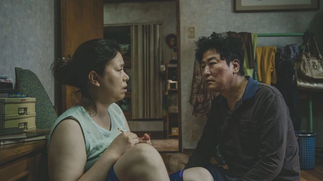 Parasite - Cành cọ vàng Cannes 2019 - bi thảm, hồi hộp và đẫm máu - Ảnh 7.