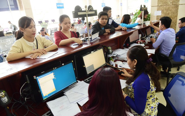 Cục Thuế TP.HCM sáp nhập, tổ chức lại các chi cục thuế: Người dân có bị ảnh hưởng? - Ảnh 1.