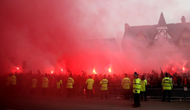 Đêm huyền diệu ở Anfield  - Ảnh 19.